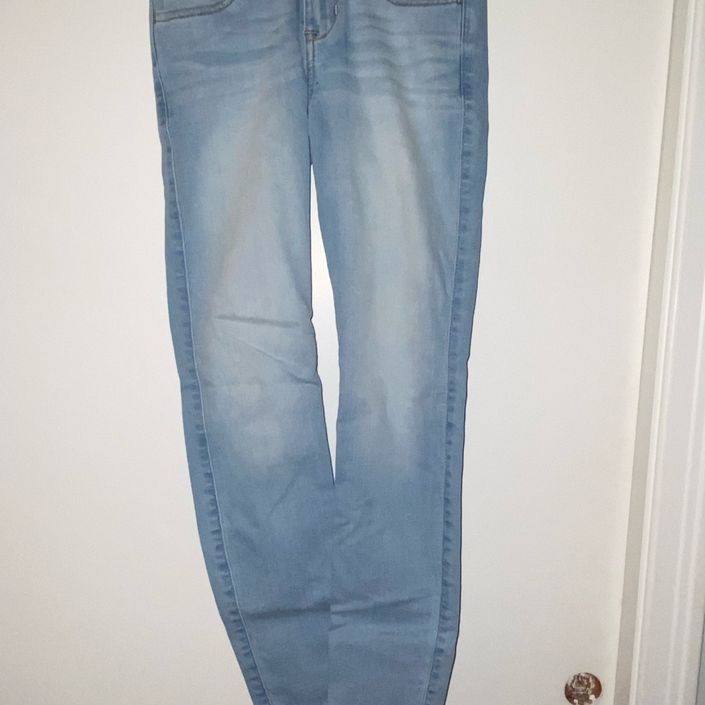 Abercrombie Jeans!